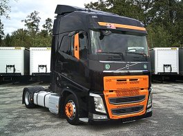 VOLVO FH 13 460 GLOBETROTTER Iparkcool, Low Deck