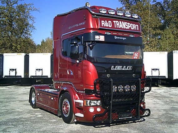 SCANIA R580 V8 TOPLINE-STREAMLINE EURO6 Show+TOP TRUCK