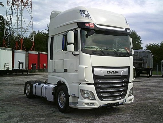 DAF XF 106.480 SUPERSPACECAB 2018 Low Deck Mega, Retarder