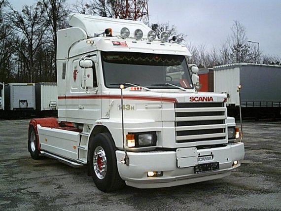 SCANIA T143 420 V8 RETARDER KLIMA, Streamline