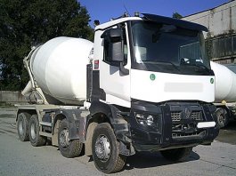 RENAULT HD 010 440 8X4 Betonmixer